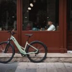 Vélo tout chemin électrique cadre bas E-ACTV 100 vert amande – Image 11