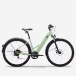 Vélo tout chemin électrique cadre bas E-ACTV 100 vert amande.