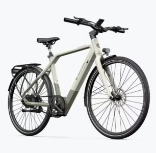 Air 30 Pro Vélo électrique ADO Entraînement par Courroie Moteur Bafang LCD APP