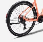 Vélo tout chemin électrique Rockrider à moteur central et cadre bas E-ACTV 500 pêche – Image 9