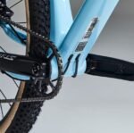 VTT cross country race 740 cadre carbone bleu recon – Image 8
