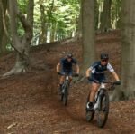 VTT tout suspendu ROCKRIDER XC cadre carbone RACE 900 S Blanc – Image 13