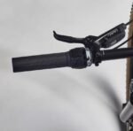 VTT cross country ROCKRIDER RACE 900 GX Eagle roues Mavic Crossmax cadre carbone – Image 11