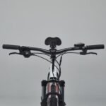 VTT électrique semi-rigide ROCKRIDER 27.5" - E-ST 100 Blanc Rouge – Image 9