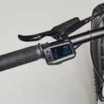 VTT électrique semi-rigide ROCKRIDER 27.5" - E-ST 500 prune – Image 5