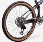 VTT tout suspendu ROCKRIDER XC cadre carbone RACE 940 S LTD Bleu – Image 6